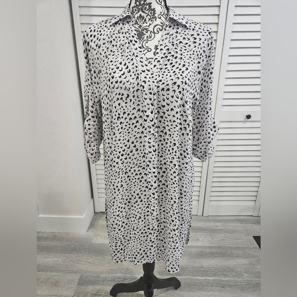 Alfani BLack and White Top or Dress